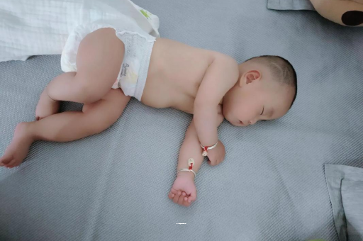 嘉善1岁宝宝可以吃盐吗